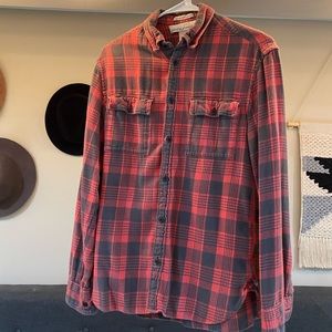 Men’s red button down flannel